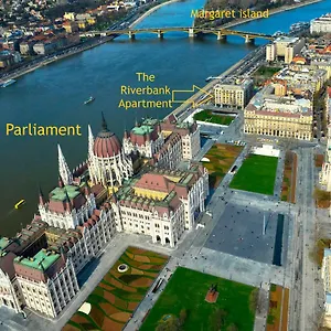 Riverbank At Parliament Appartement Budapest
